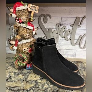 Collection by Clarks “Sharon Heights” Black Suede Ankle Boots (Size: 6.5M)